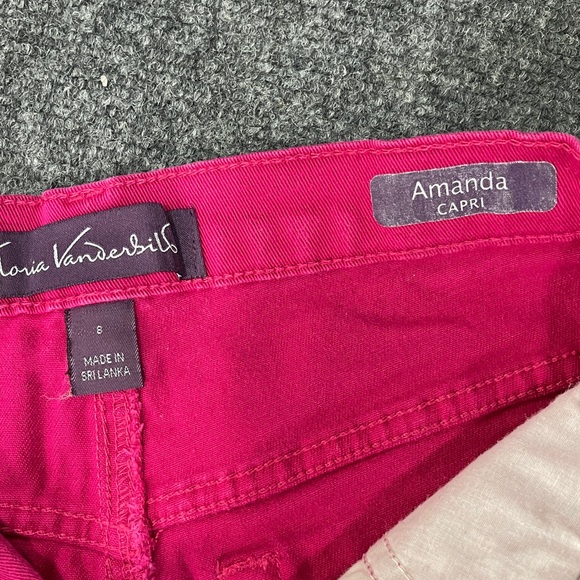 *Gloria Vanderbilt  Women's  Pink Cuffed Jean Capri Sz 8 - Picture 11 of 16